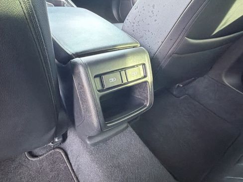 Used 2022 Honda Accord Sport image 25