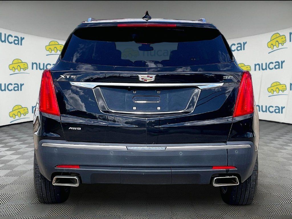 Used 2018 Cadillac XT5 Premium Luxury AWD/4WD image 5