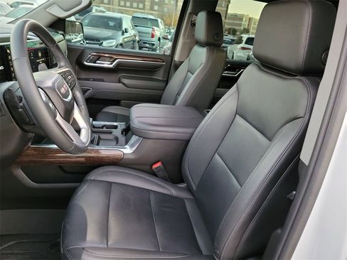 Used 2024 GMC Sierra 1500 Elevation w/ Elevation Premium Package image 16