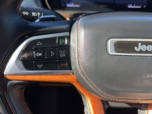 Used 2022 Jeep Grand Cherokee L Summit image 26