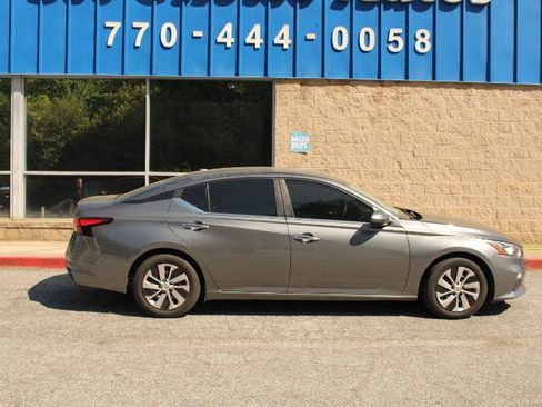 Used 2019 Nissan Altima 2.5 S FWD image 20
