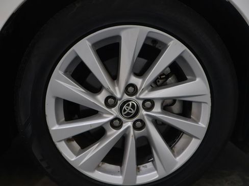 Used 2022 Toyota Camry LE FWD image 30