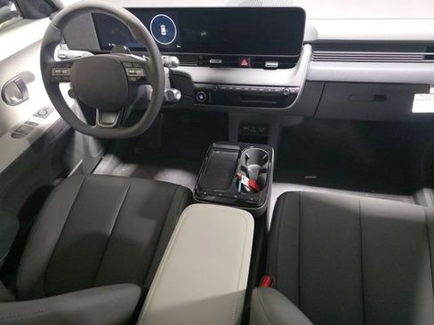 New 2026 Hyundai Ioniq 5 SEL image 20