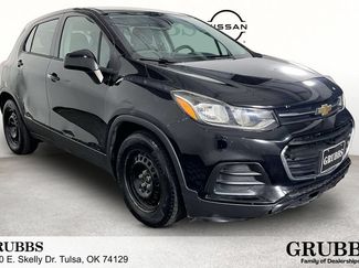 Used 2018 Chevrolet Trax LS FWD video 1