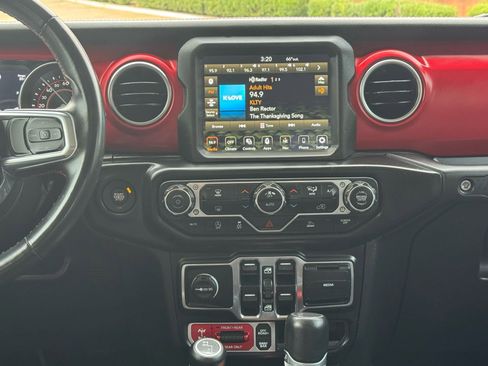 Used 2022 Jeep Gladiator Rubicon image 26