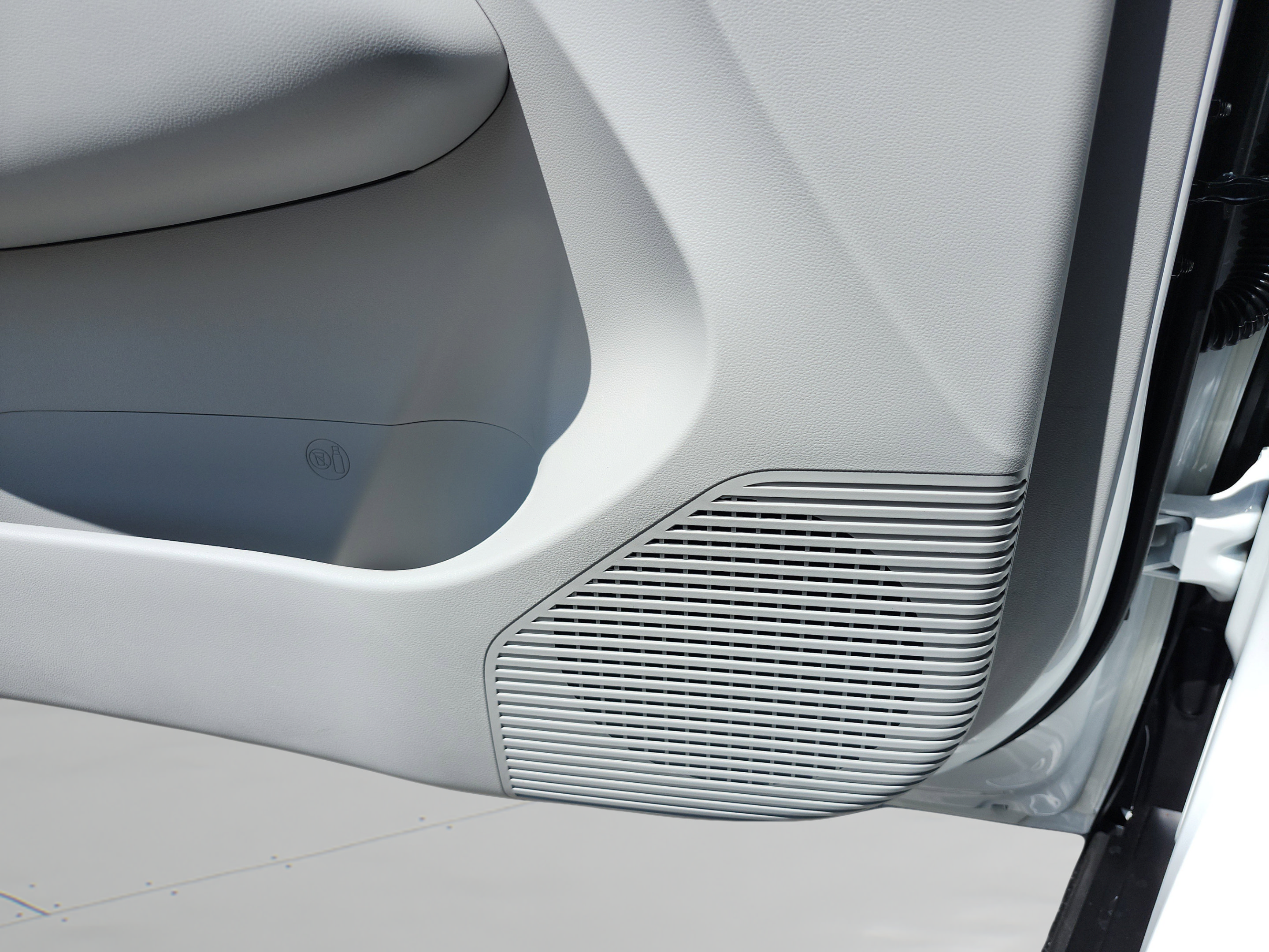 Certified 2026 Hyundai Kona SEL Premium FWD image 23