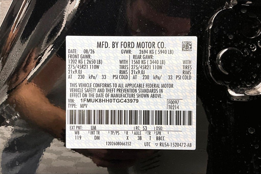 New 2026 Ford Explorer Platinum w/ LUX Leather Package AWD/4WD image 8