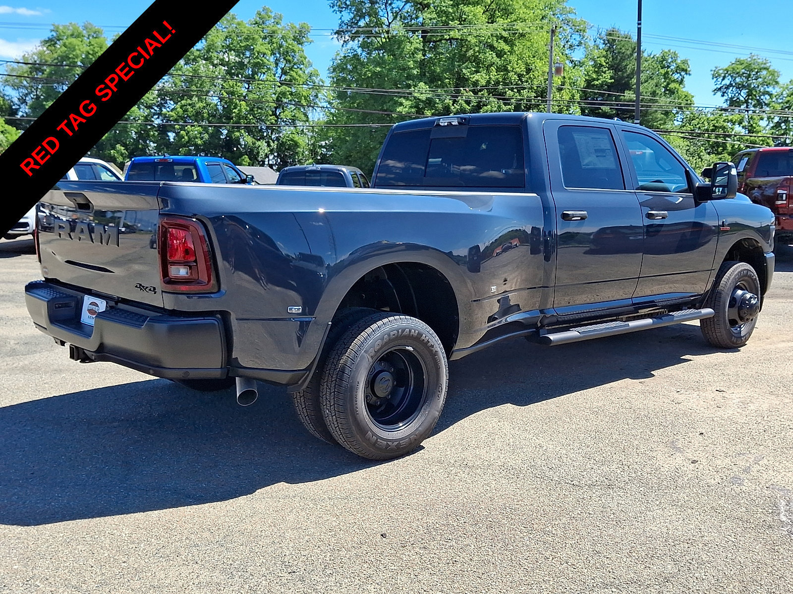 New 2026 RAM 3500 Tradesman AWD/4WD image 4