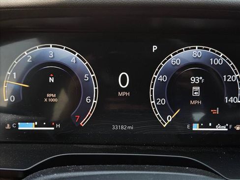 Used 2025 Jeep Grand Cherokee Summit AWD/4WD image 10
