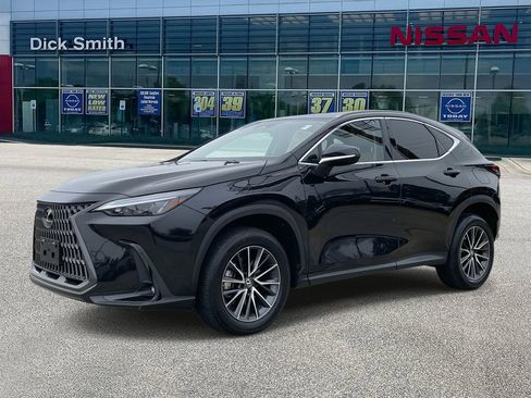Used 2023 Lexus NX 350 AWD w/ Premium Package image 3