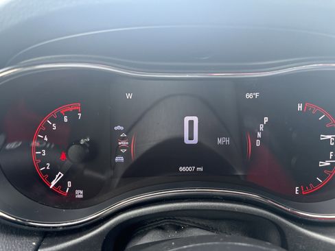 Used 2019 Dodge Durango R/T w/ Technology Group image 11