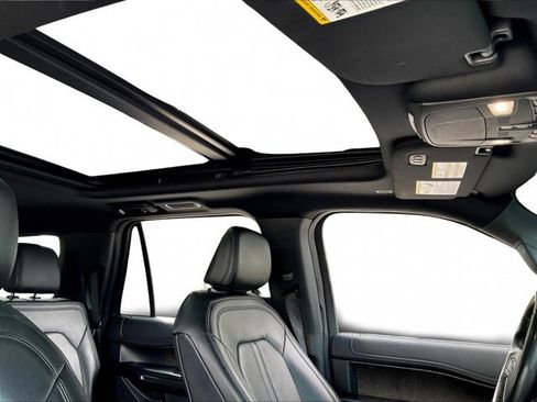 Used 2021 Ford Expedition Max Limited RWD image 13
