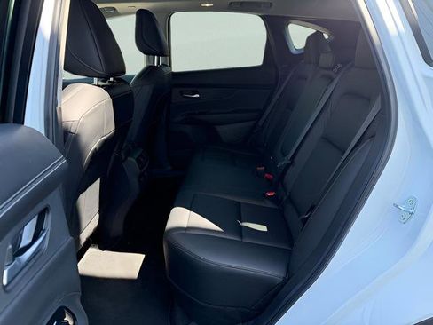 Certified 2025 Nissan Murano SL AWD/4WD image 33