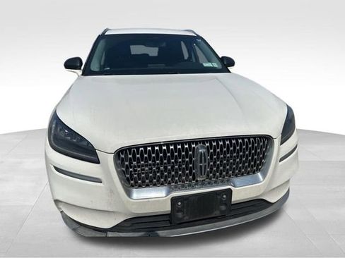 Used 2022 Lincoln Corsair AWD w/ Equipment Group 101A image 8