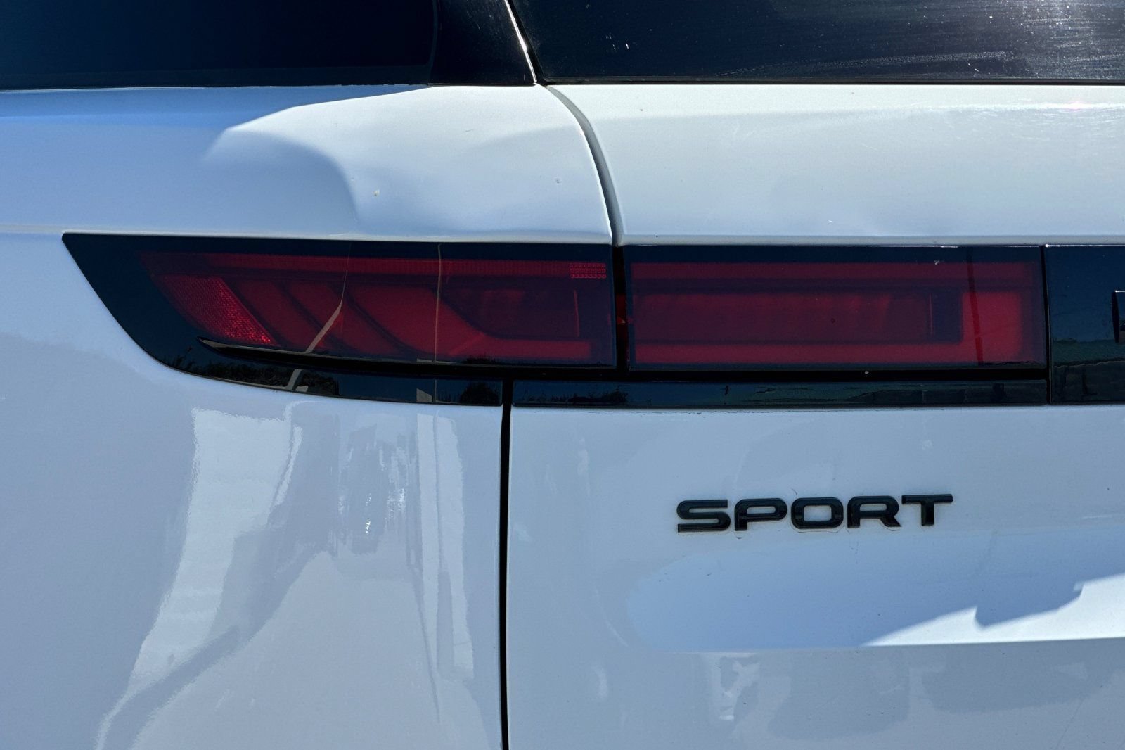 Used 2024 Land Rover Range Rover Sport Dynamic SE AWD/4WD image 36
