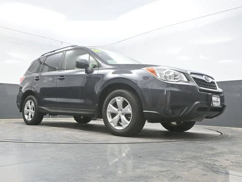 Used 2016 Subaru Forester 2.5i Limited AWD/4WD image 37