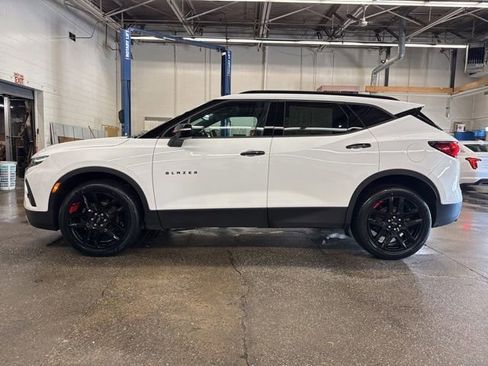 Used 2020 Chevrolet Blazer LT w/ Redline Edition AWD/4WD image 3