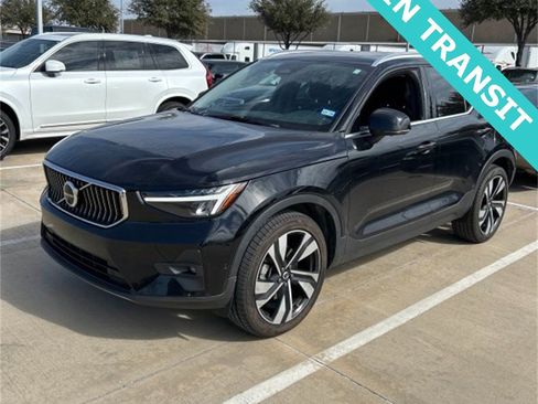 Certified 2023 Volvo XC40 B5 Ultimate w/ Protection Package Premier image 1