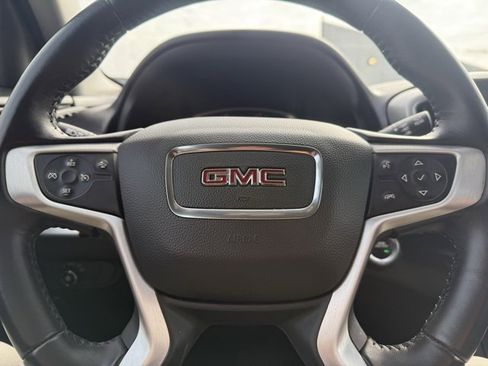 Used 2021 GMC Terrain SLE w/ Driver Convenience Package image 16