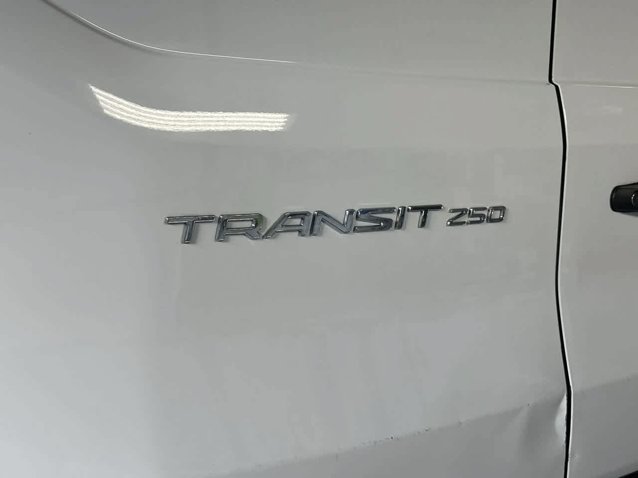 Used 2025 Ford Transit 250 148 High Roof Extended RWD image 10