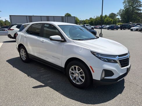 Used 2022 Chevrolet Equinox LT FWD image 8