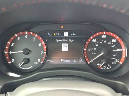 Used 2025 Nissan Frontier PRO-4X w/ Pro Premium Package image 24