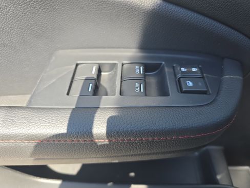 Certified 2025 Honda Ridgeline Black Edition image 26