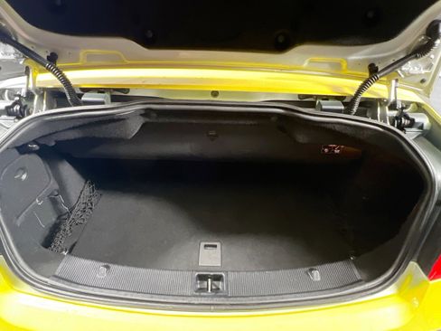 Used 2013 Mercedes-Benz E 350 image 33