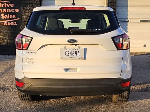 Used 2017 Ford Escape S image 4