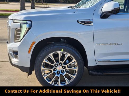 New 2026 GMC Yukon Denali w/ LPO, Floor Liner Package image 5