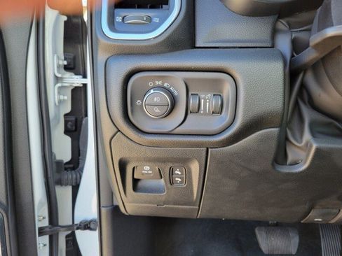 Used 2023 RAM 1500 Laramie image 19