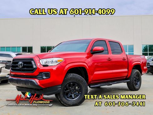 Used 2022 Toyota Tacoma SR image 1