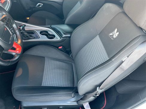 Used 2022 Dodge Challenger R/T Scat Pack w/ Driver Convenience Group image 20