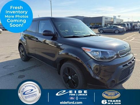 Used 2014 Kia Soul FWD image 1