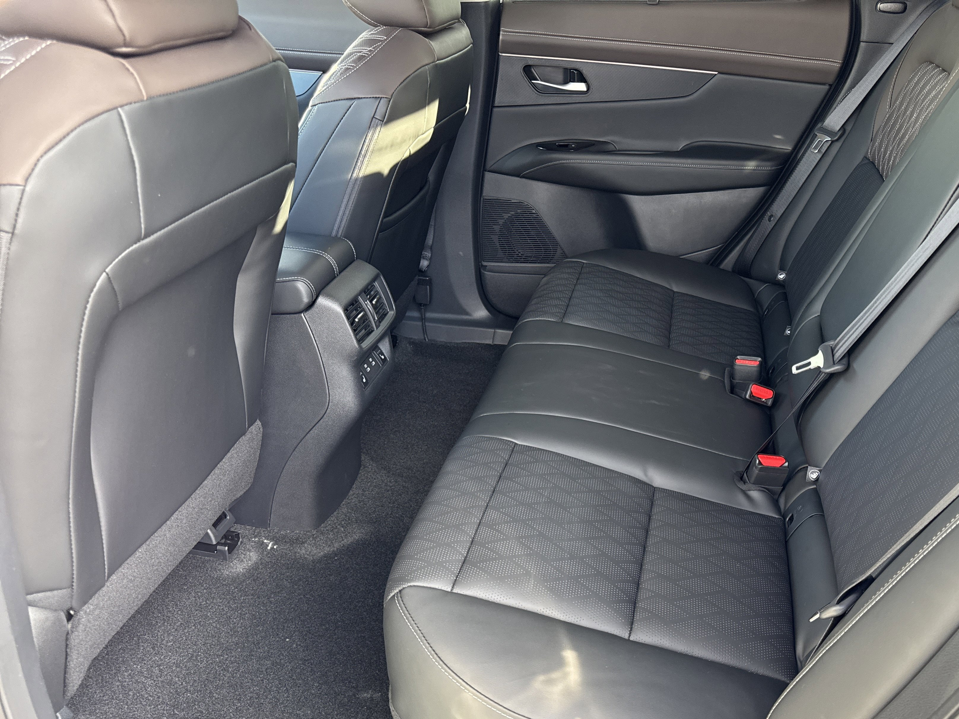 New 2026 Nissan Murano Platinum w/ Cargo Package AWD/4WD image 14