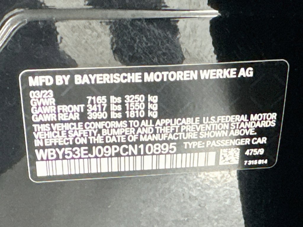 Used 2023 BMW i7 xDrive60 AWD/4WD image 45