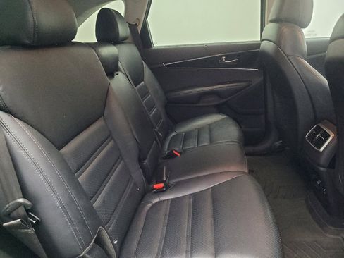 Used 2017 Kia Sorento EX w/ EX V6 Premium Package FWD image 19