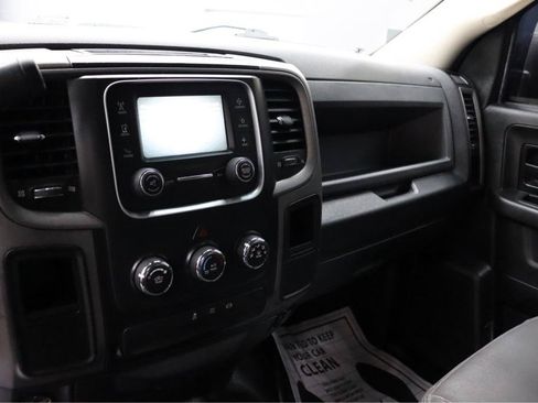 Used 2018 RAM 2500 Tradesman RWD image 16