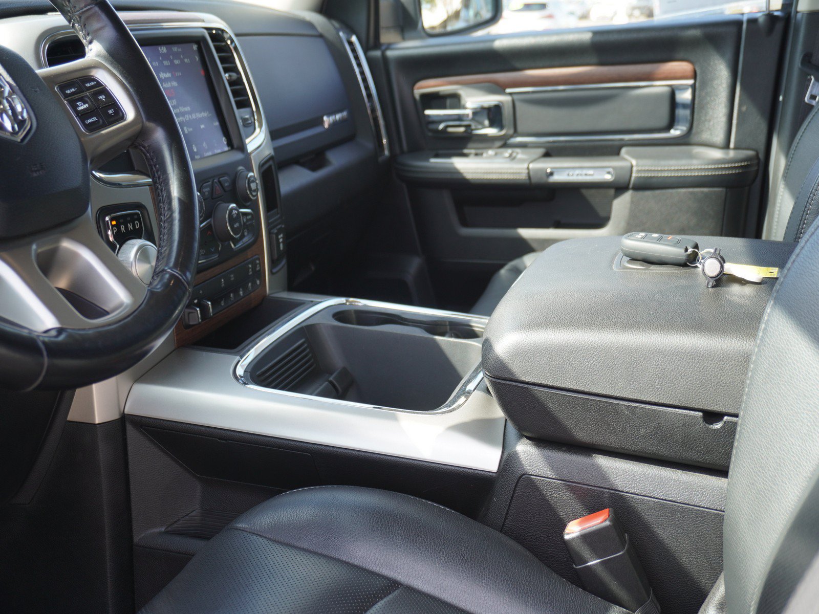 Used 2019 RAM 1500 Laramie w/ Convenience Group RWD image 24