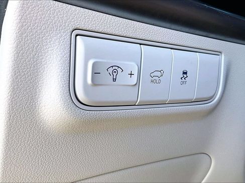 Used 2025 Hyundai Tucson SEL FWD image 31