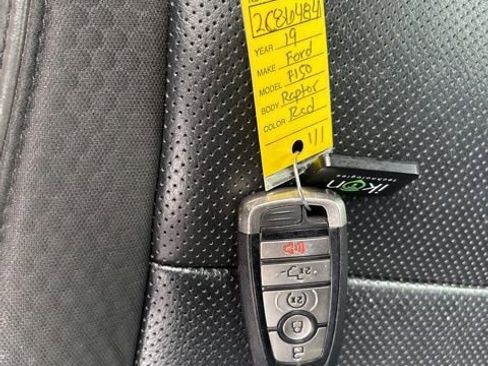 Used 2019 Ford F150 Raptor w/ Equipment Group 802A Luxury image 40