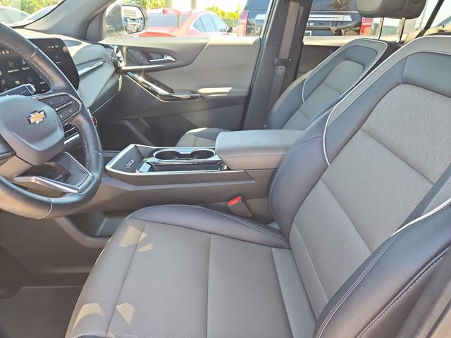 Used 2025 Chevrolet Equinox LT w/ Convenience Package II FWD image 15