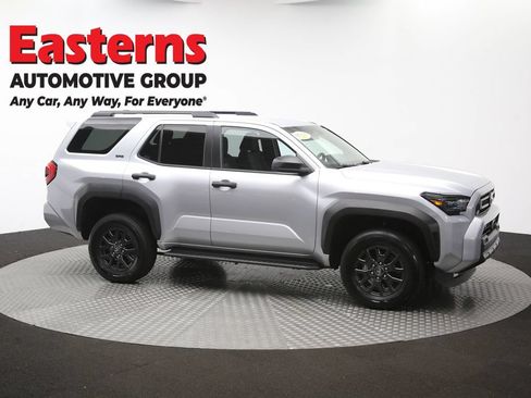 Used 2025 Toyota 4Runner SR5 AWD/4WD image 48