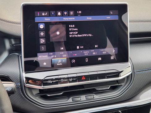 New 2026 Jeep Compass Latitude AWD/4WD image 16
