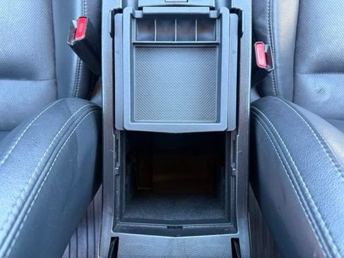 Used 2016 Subaru Outback 2.5i Limited AWD/4WD image 30