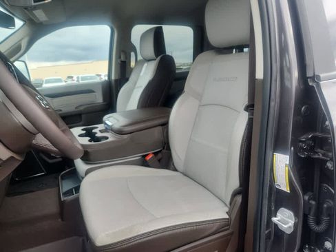 Used 2025 RAM 3500 Laramie w/ Towing Technology Group image 22