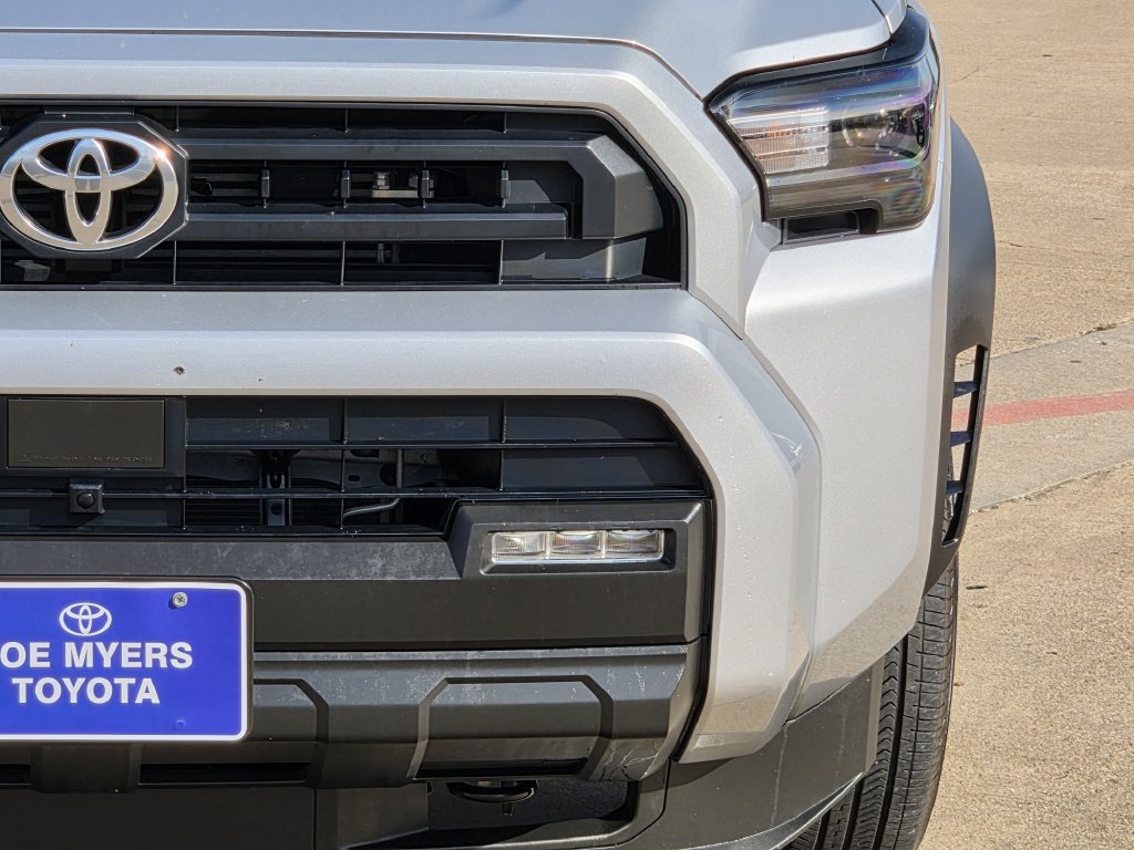 Used 2025 Toyota 4Runner 4WD image 4