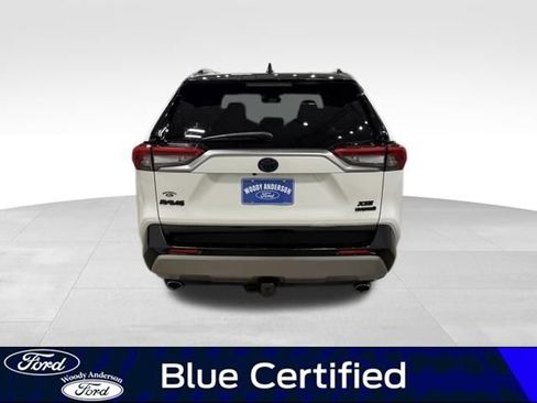 Used 2022 Toyota RAV4 XSE AWD/4WD image 6