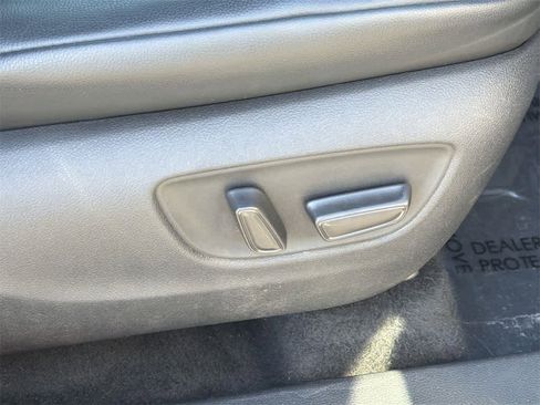 Used 2021 Toyota Highlander XLE image 45