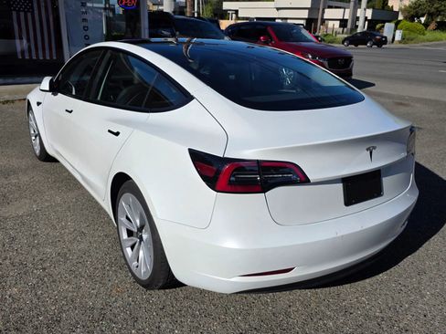 Used 2023 Tesla Model 3 Standard Range RWD image 7